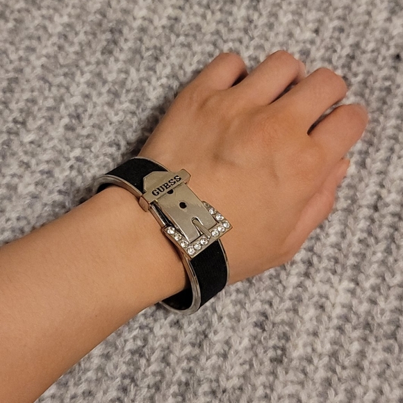 Black Guess Buckle Bracelet Bangle
